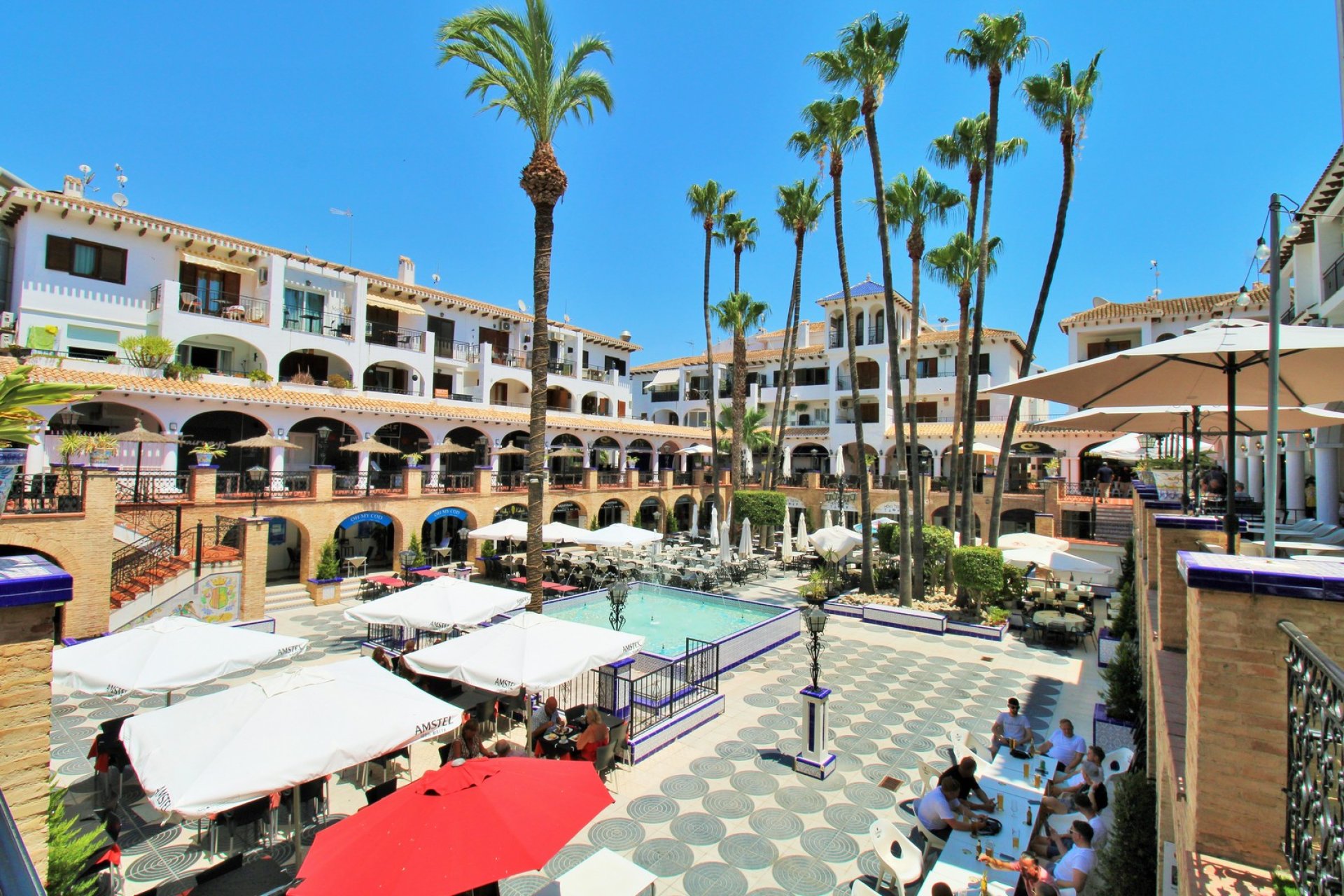 Resale - Apartment -
Villamartin - PAU 8