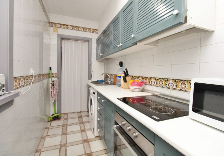 Resale - Apartment -
Villamartin