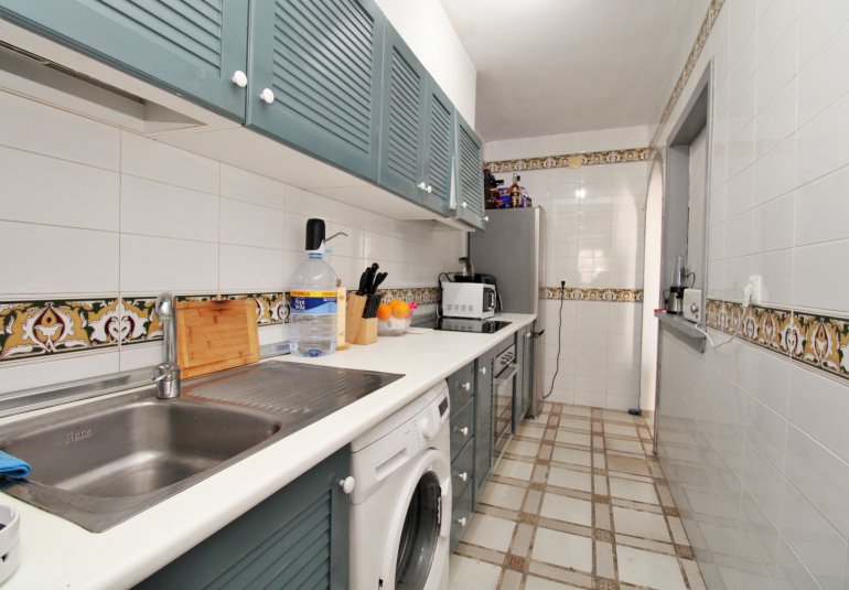 Resale - Apartment -
Villamartin