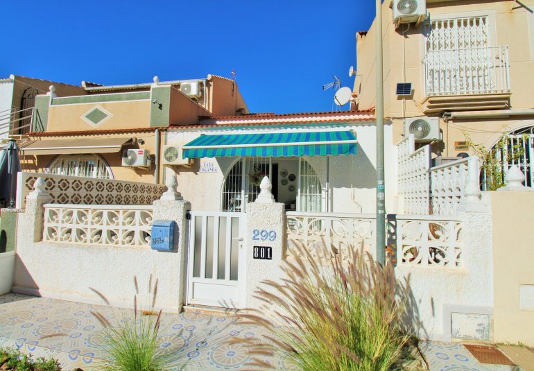 Resale - Bungalow -
Torrevieja - El Chaparral