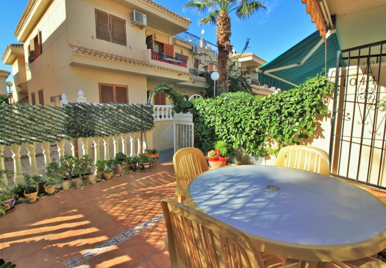 Resale - Townhouse -
Playa Flamenca