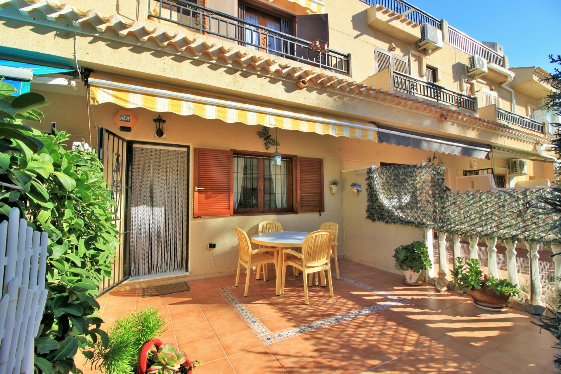 Resale - Townhouse -
Playa Flamenca