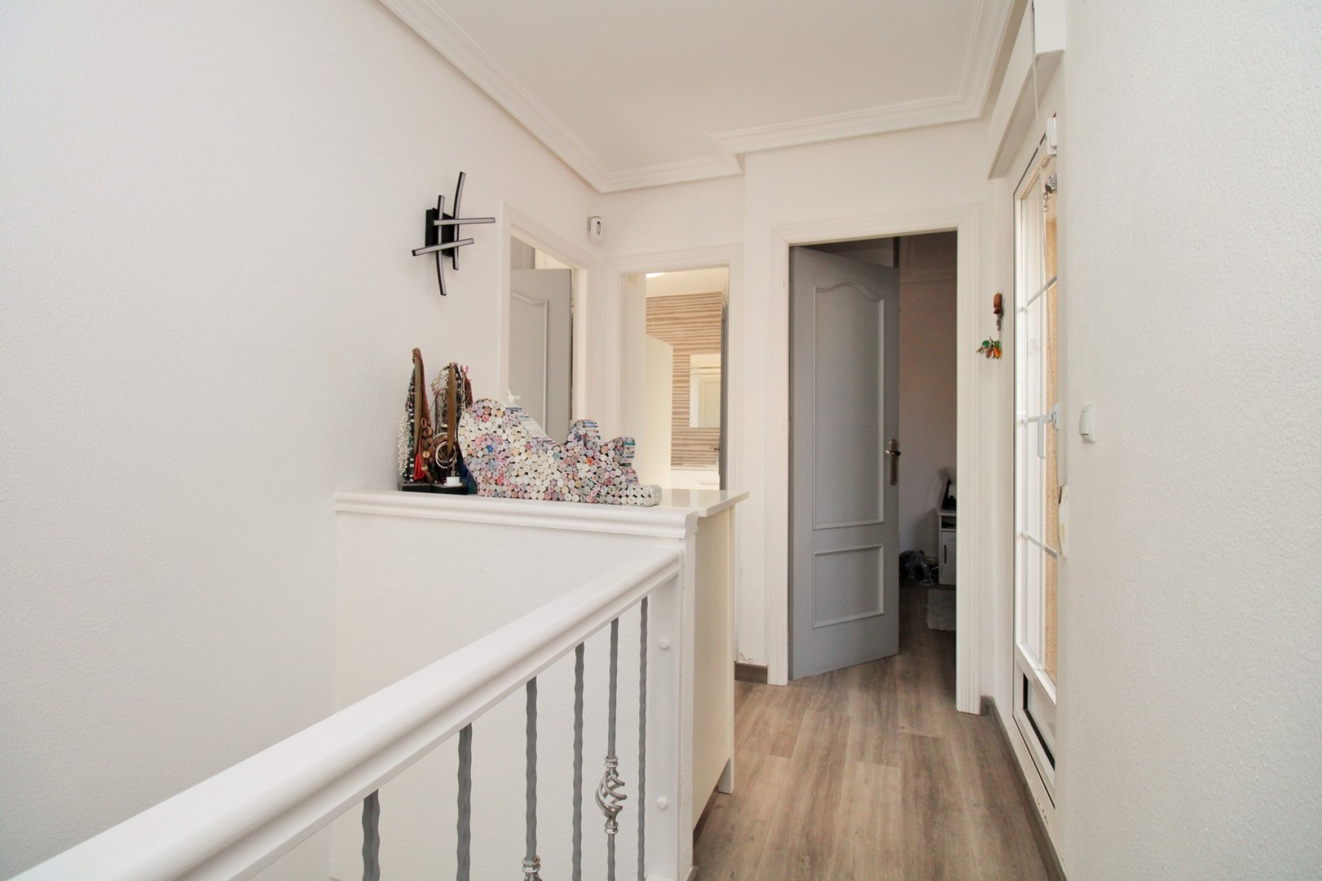 Resale - Townhouse -
Villamartin