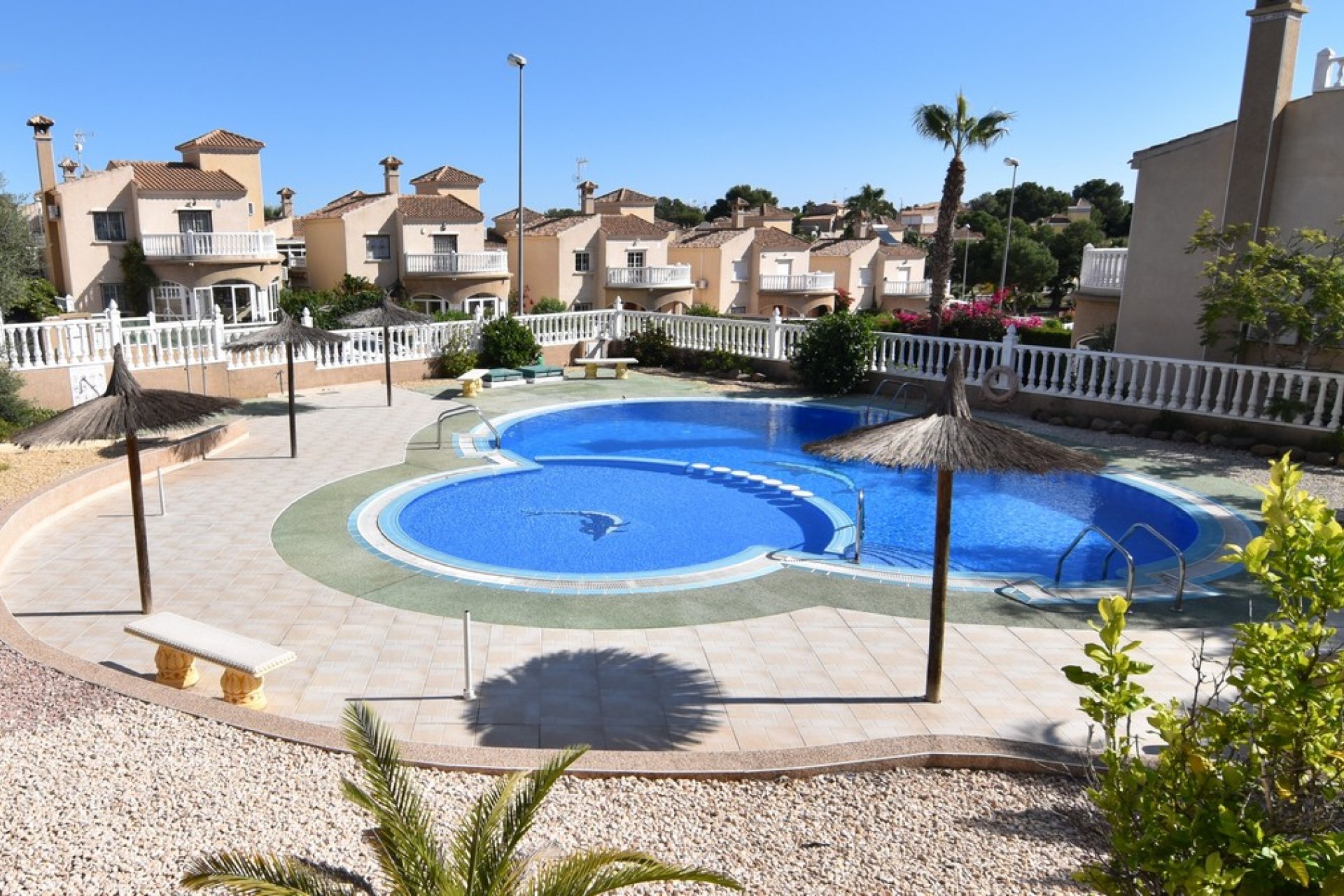 Resale - Townhouse -
Villamartin