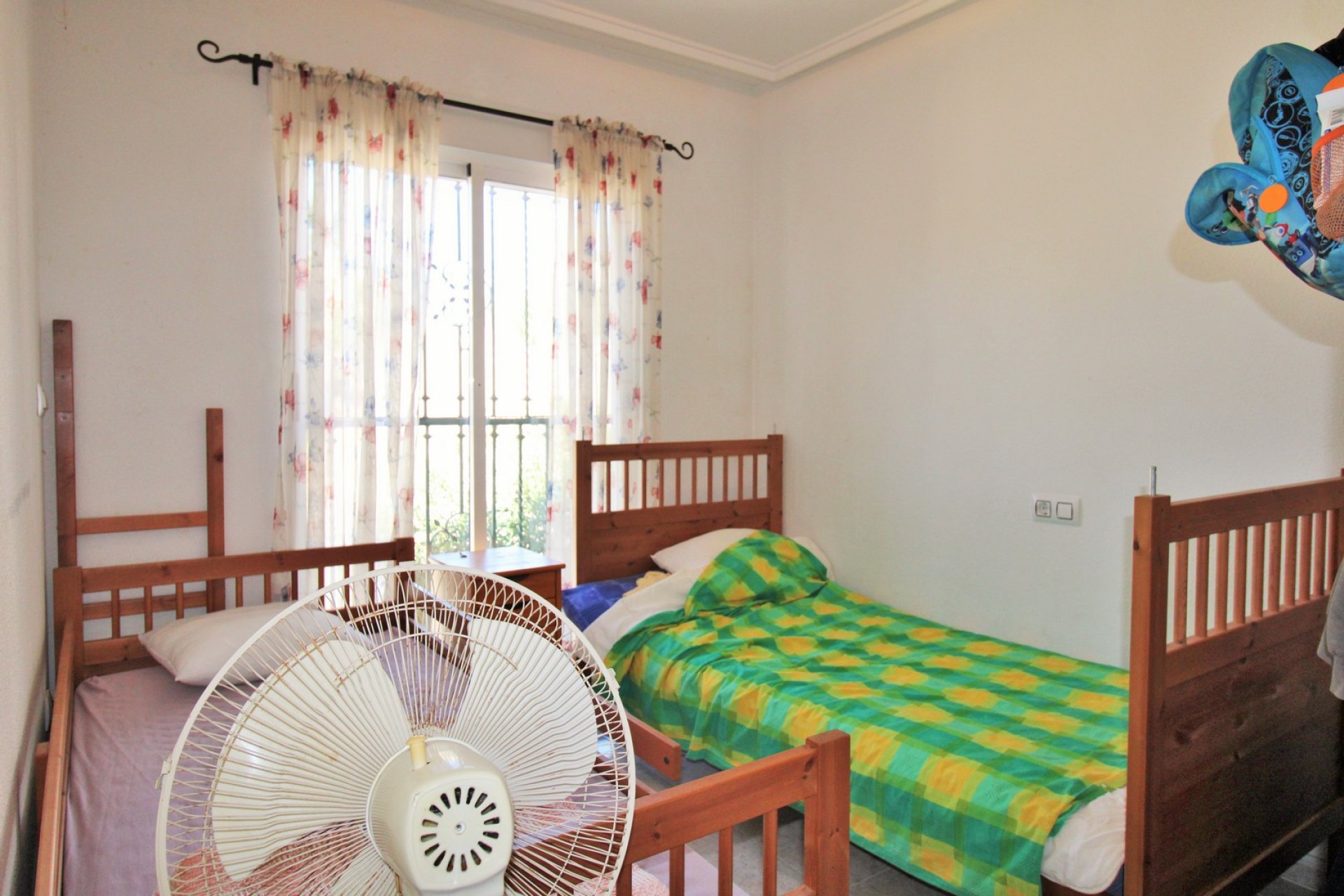 Resale - Townhouse -
Villamartin