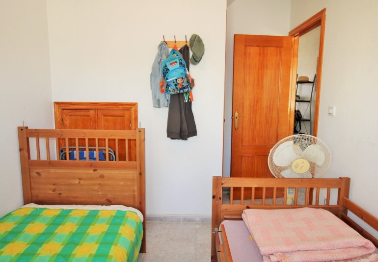 Resale - Townhouse -
Villamartin