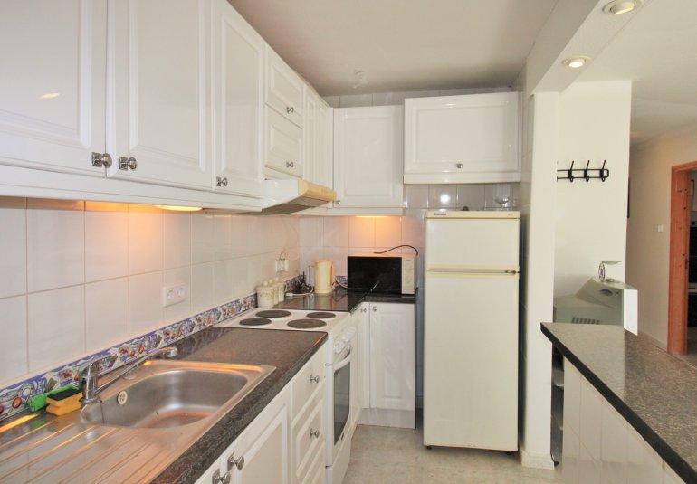 Resale - Townhouse -
Villamartin