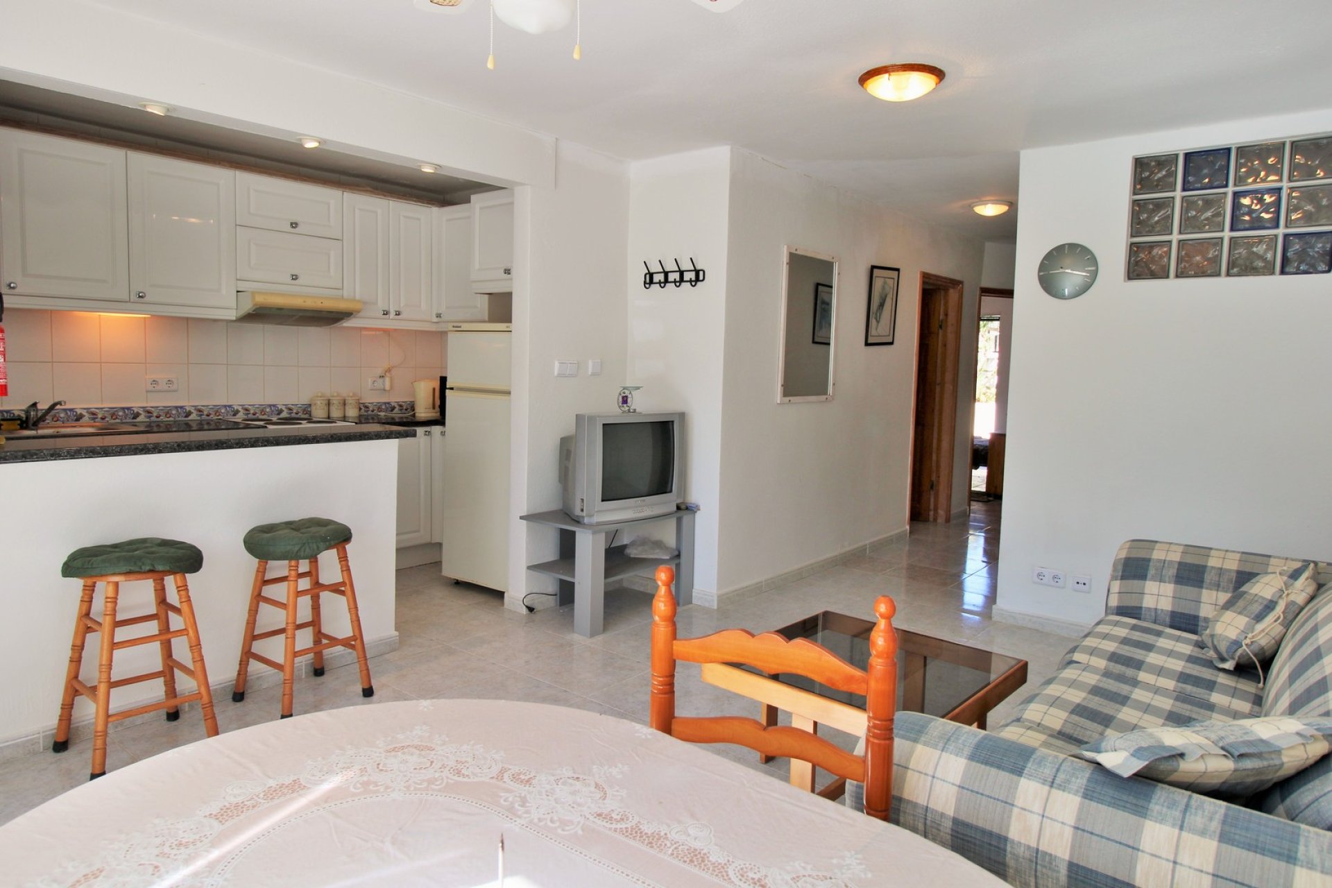 Resale - Townhouse -
Villamartin