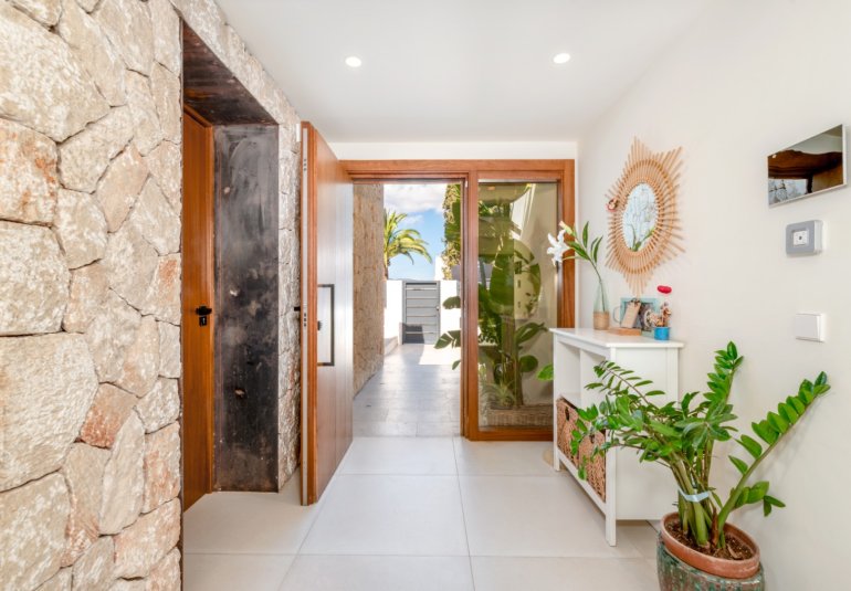 Resale - Villa -
Marrachí - Mallorca