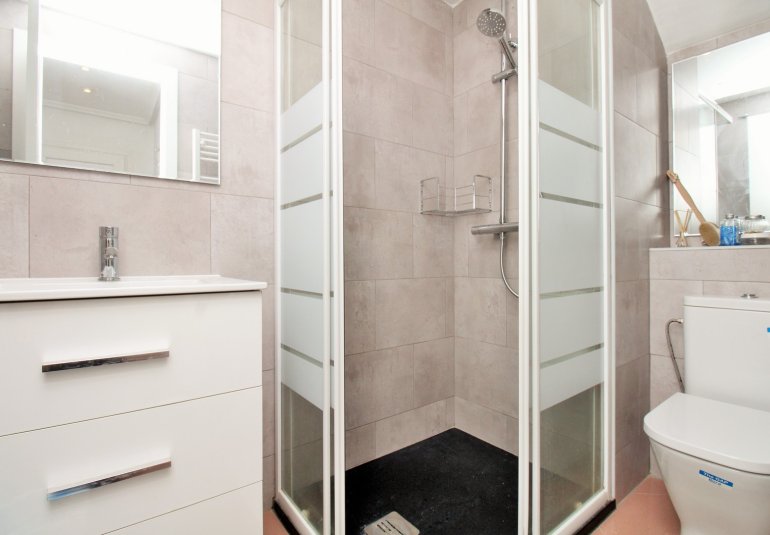 Resale - Villa -
Villamartin - Los Dolses