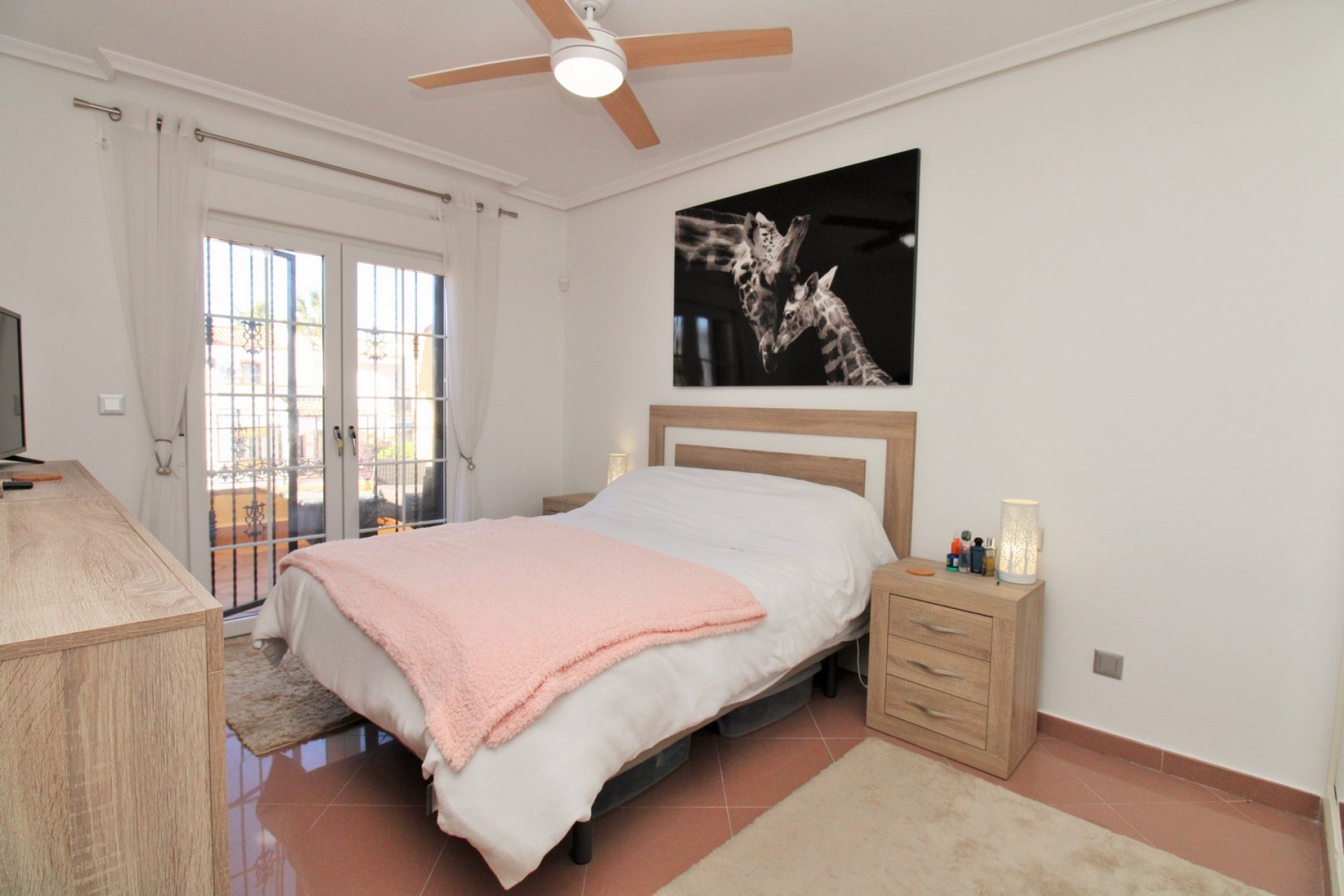 Resale - Villa -
Villamartin - Los Dolses