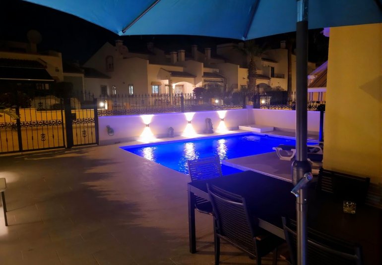 Resale - Villa -
Villamartin - Los Dolses