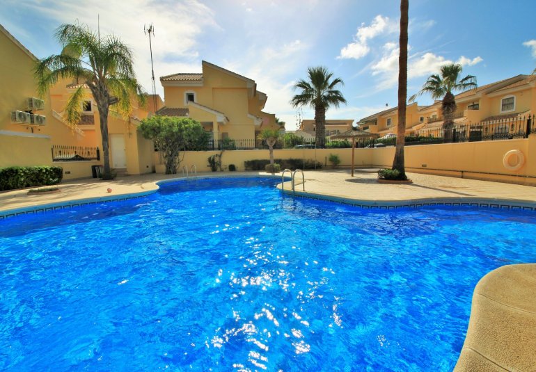 Resale - Villa -
Villamartin - Los Dolses