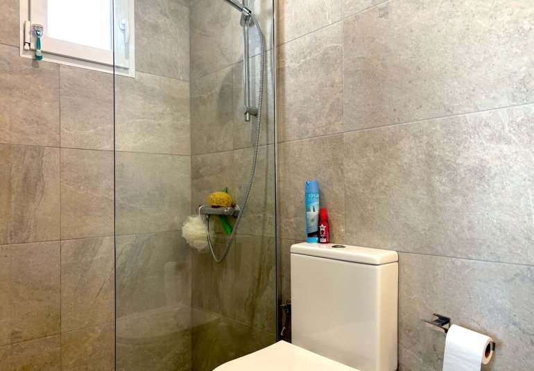 Resale - Villa -
Villamartin, Orihuela Costa