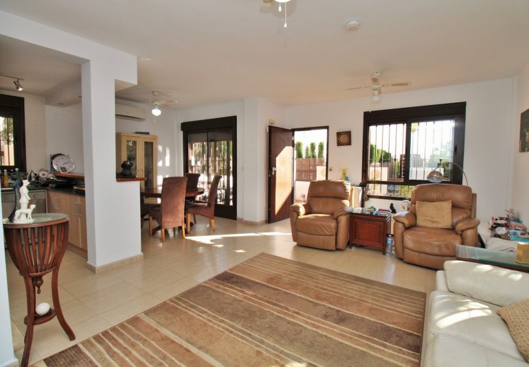 Resale - Villa -
Villamartin - PAU 8