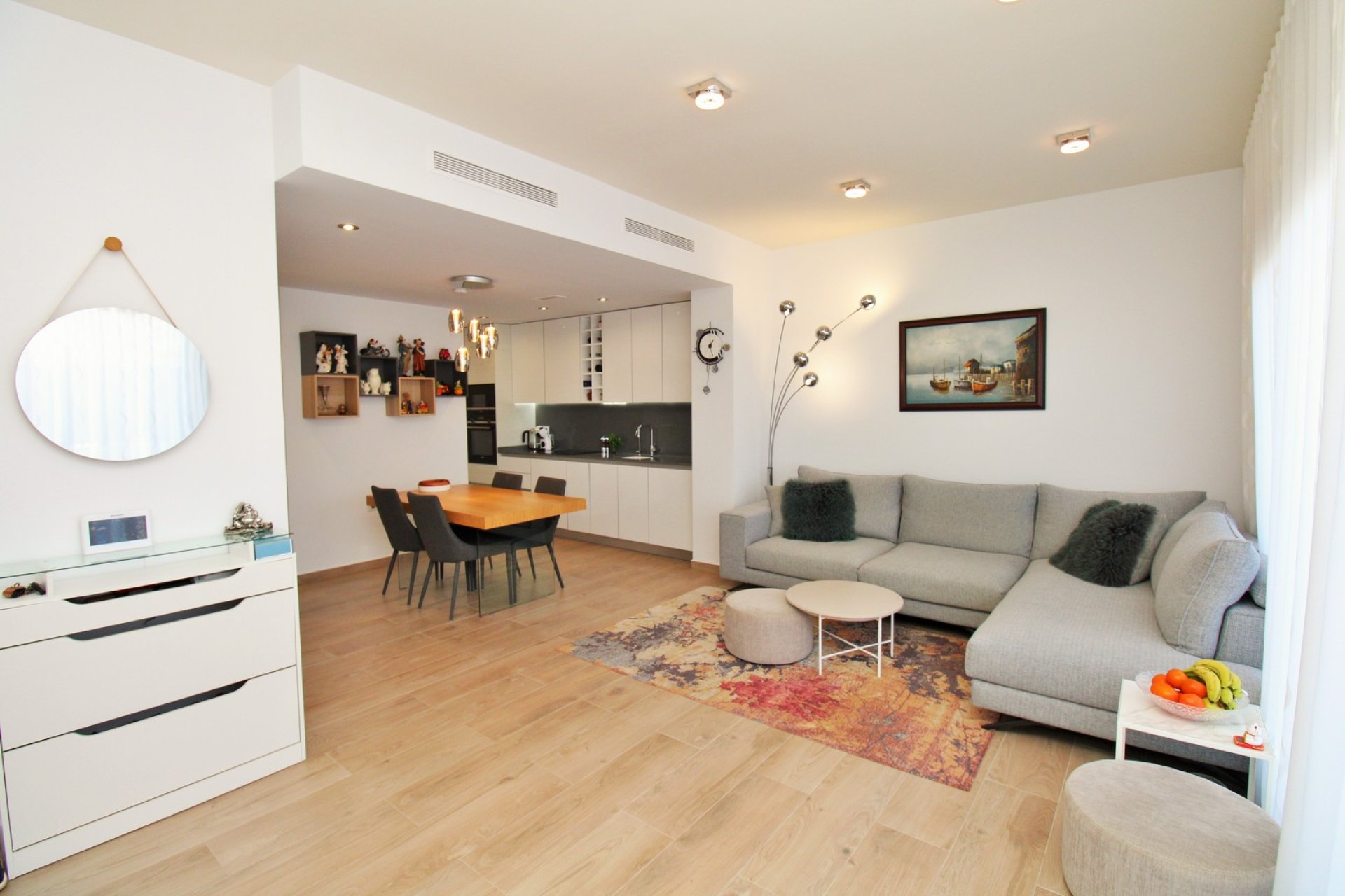 Resale - Villa -
Villamartin