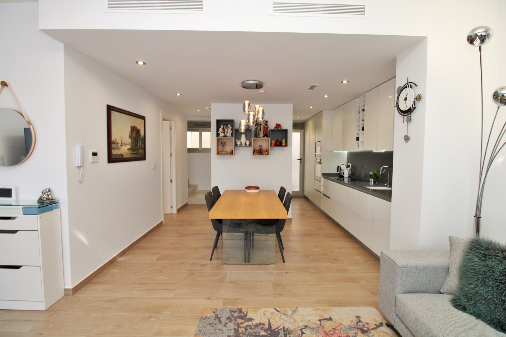 Resale - Villa -
Villamartin