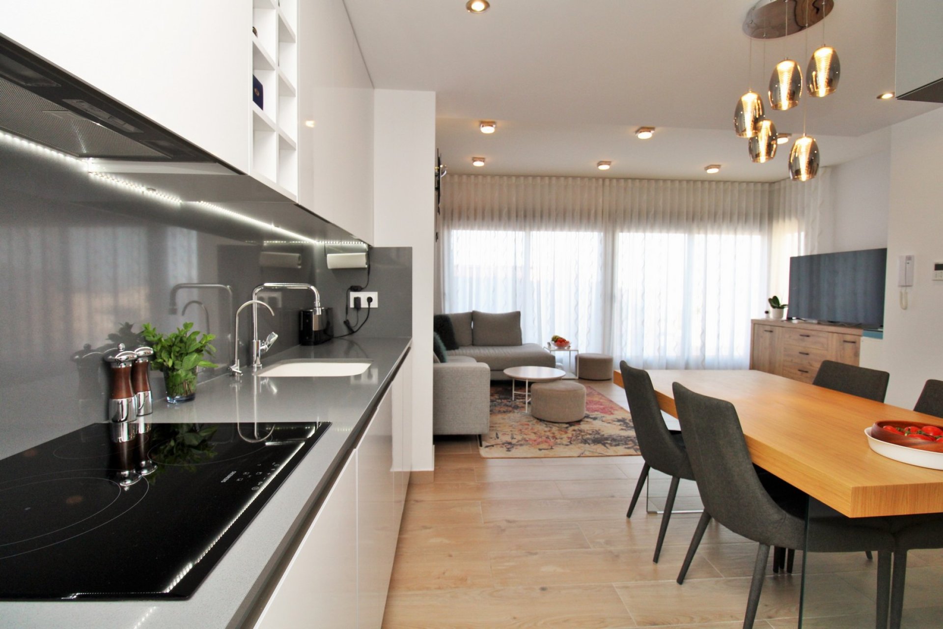 Resale - Villa -
Villamartin