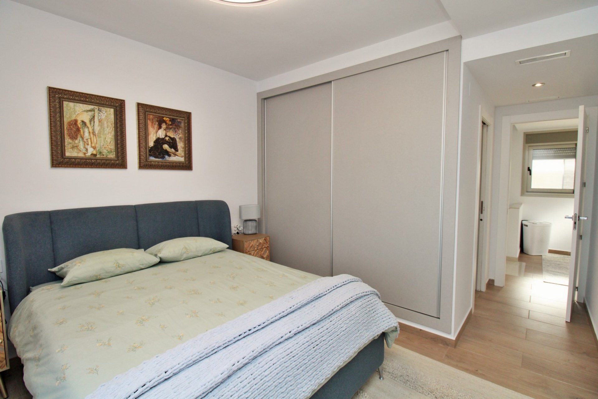 Resale - Villa -
Villamartin