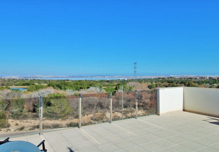 Resale - Villa -
Villamartin