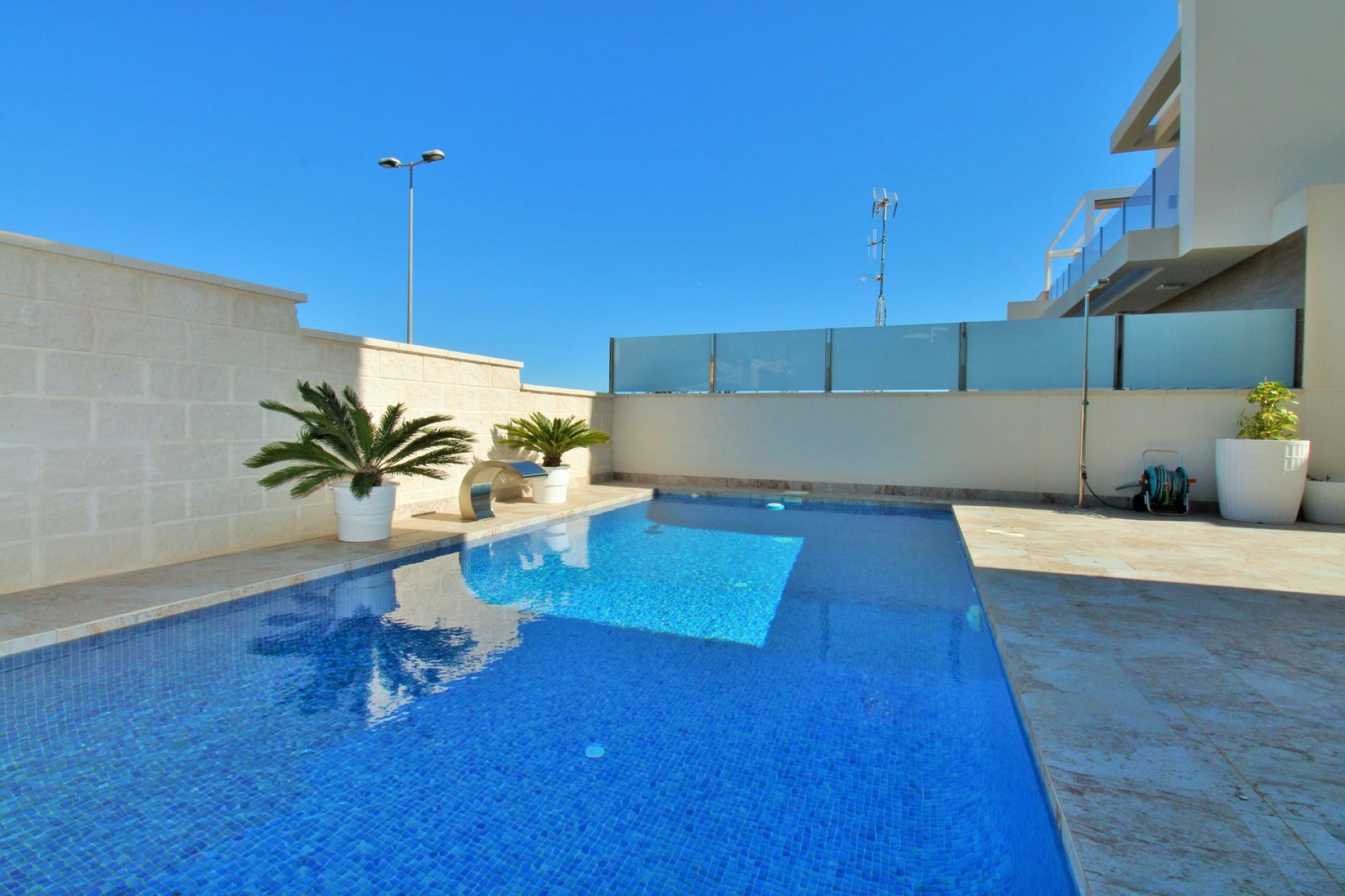 Resale - Villa -
Villamartin