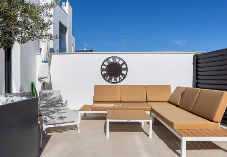 Reventa - Adosado -
Benijofar