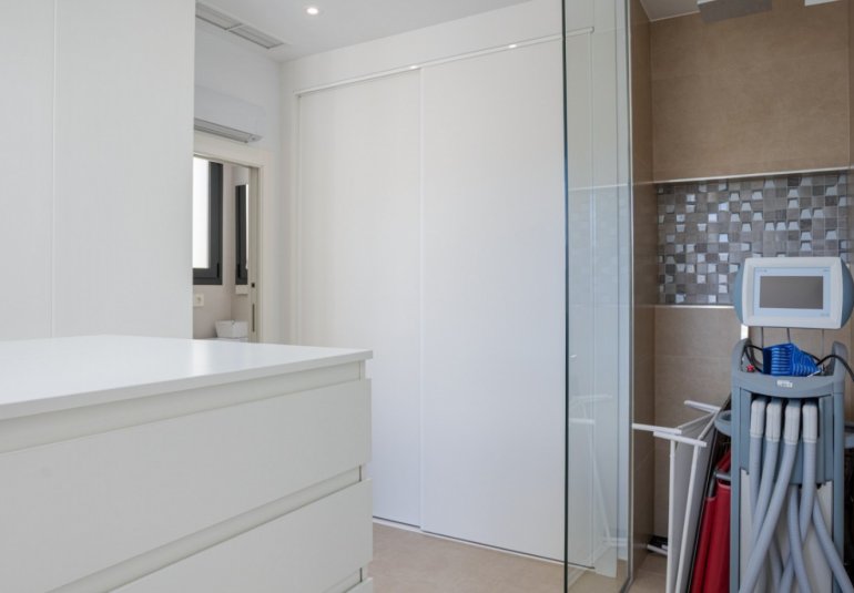 Reventa - Adosado -
Benijofar