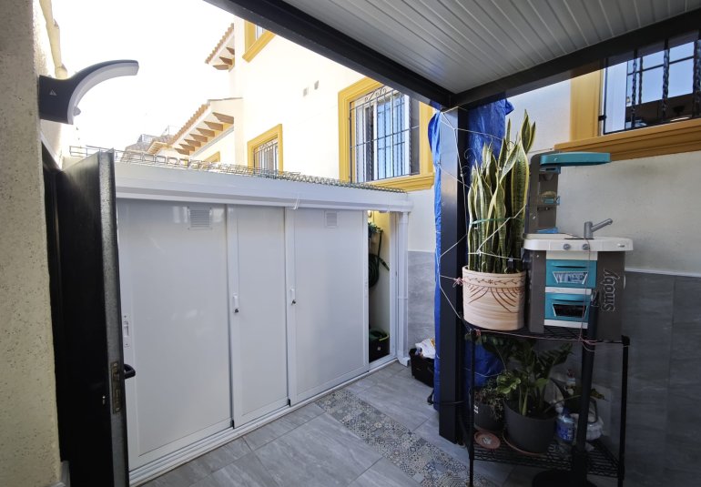 Reventa - Adosado -
Punta Prima - Rocio del Mar