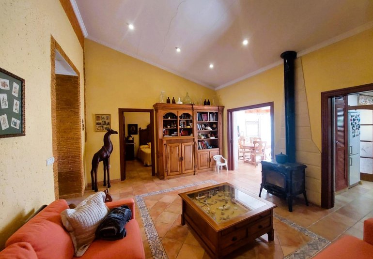 Reventa - Adosado -
Torrevieja - Centro