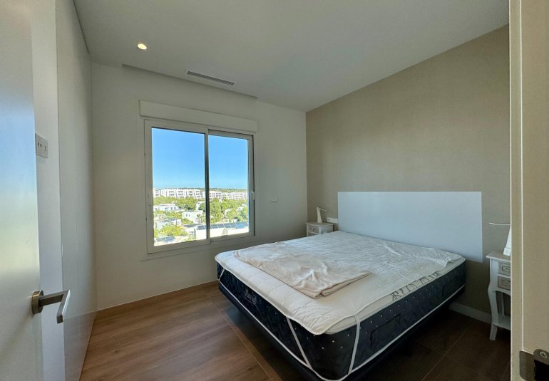 Reventa - Apartamento -
Orihuela Costa - Las Colinas Golf