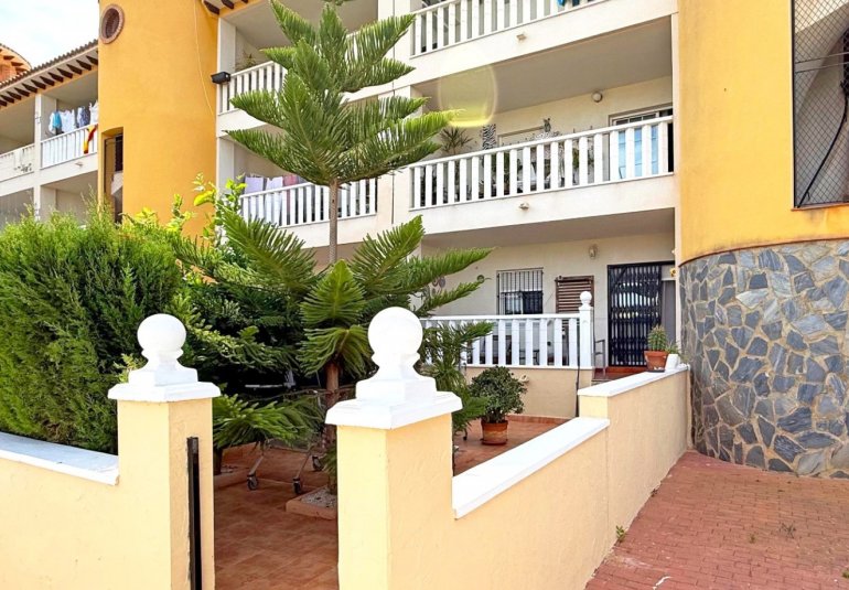 Reventa - Apartamento -
Orihuela Costa - Lomas de Cabo Roig