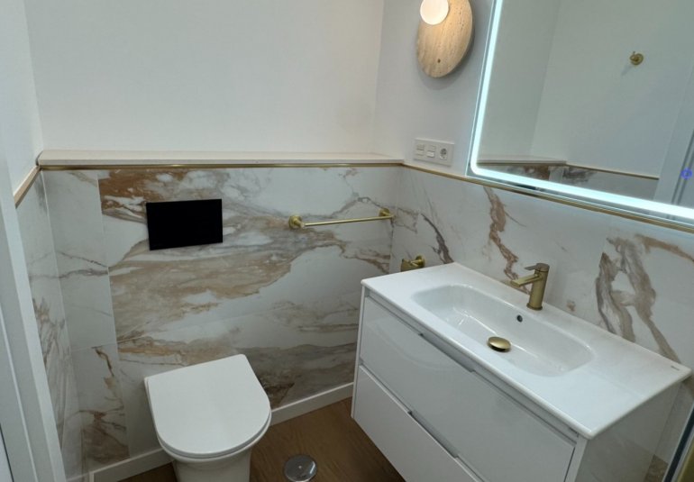 Reventa - Apartamento -
Orihuela Costa - Punta Prima