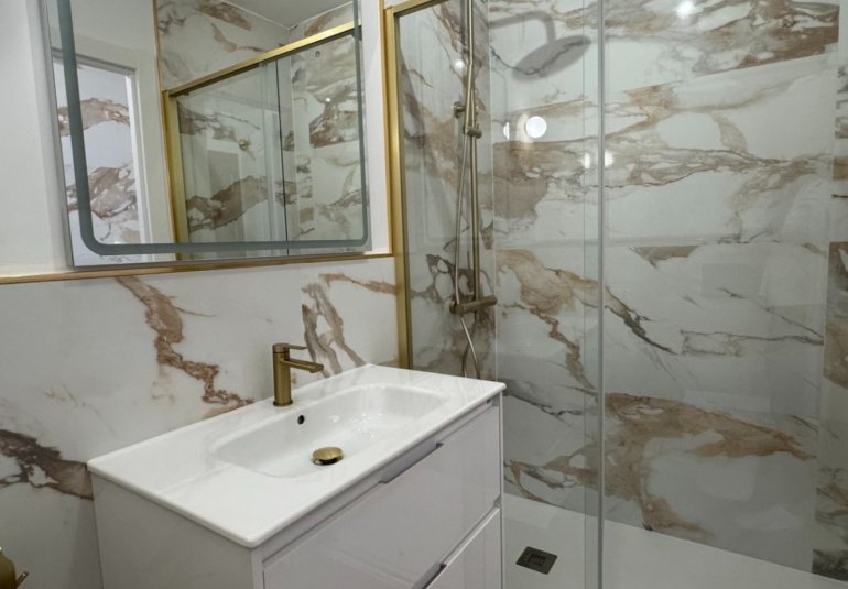 Reventa - Apartamento -
Orihuela Costa - Punta Prima