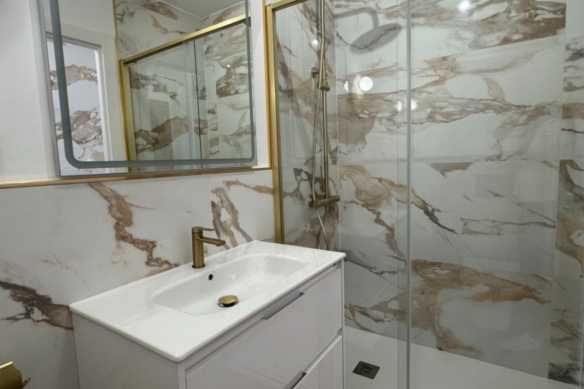 Reventa - Apartamento -
Orihuela Costa - Punta Prima