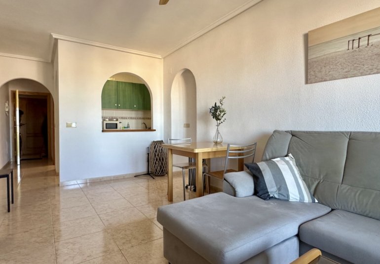 Reventa - Apartamento -
Torrevieja - El Molino