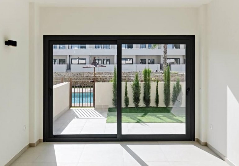 Reventa - Apartamento -
Torrevieja - La Veleta