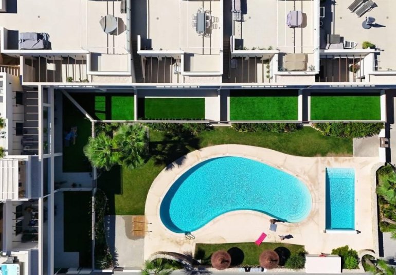 Reventa - Apartamento -
Torrevieja - La Veleta