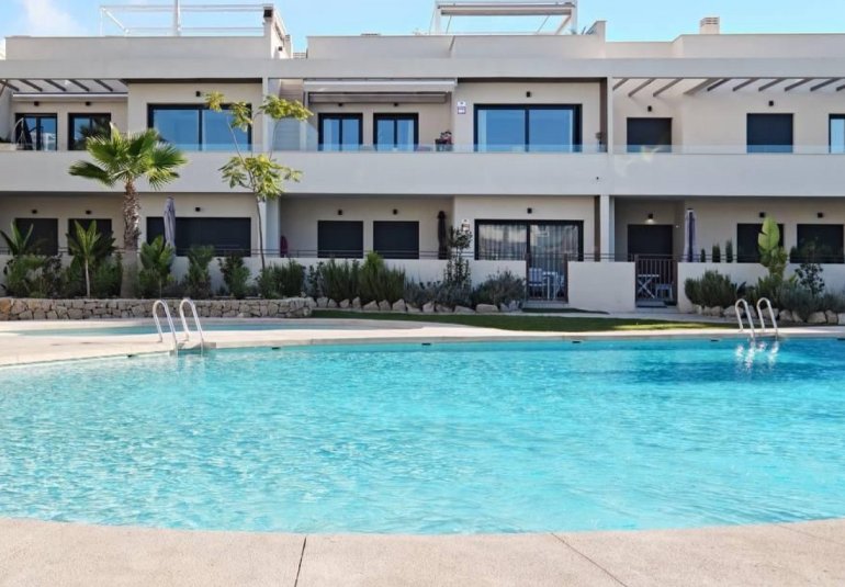 Reventa - Apartamento -
Torrevieja - La Veleta