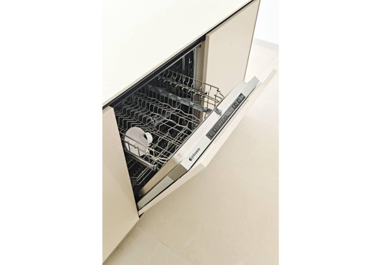 Reventa - Apartamento -
Torrevieja - La Veleta