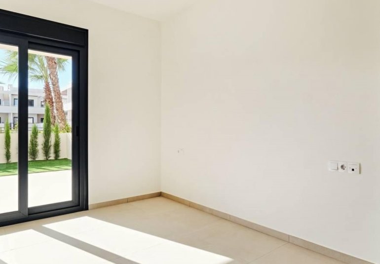 Reventa - Apartamento -
Torrevieja - La Veleta