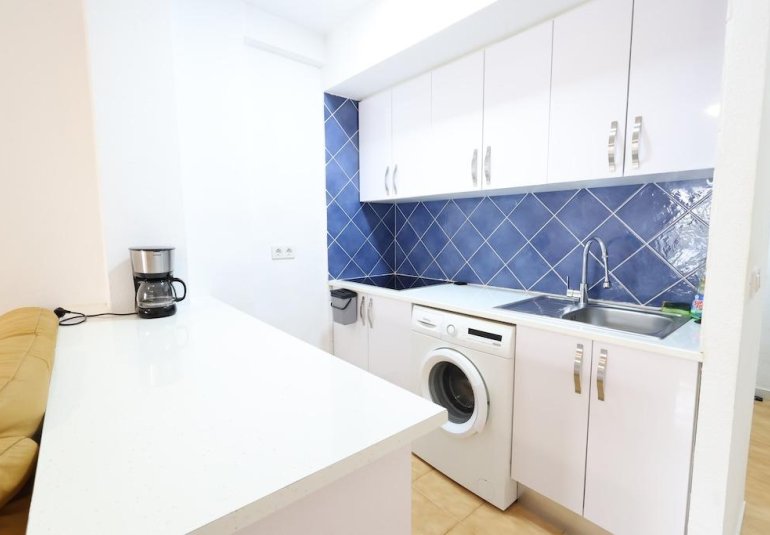 Reventa - Apartamento -
Torrevieja - La Veleta