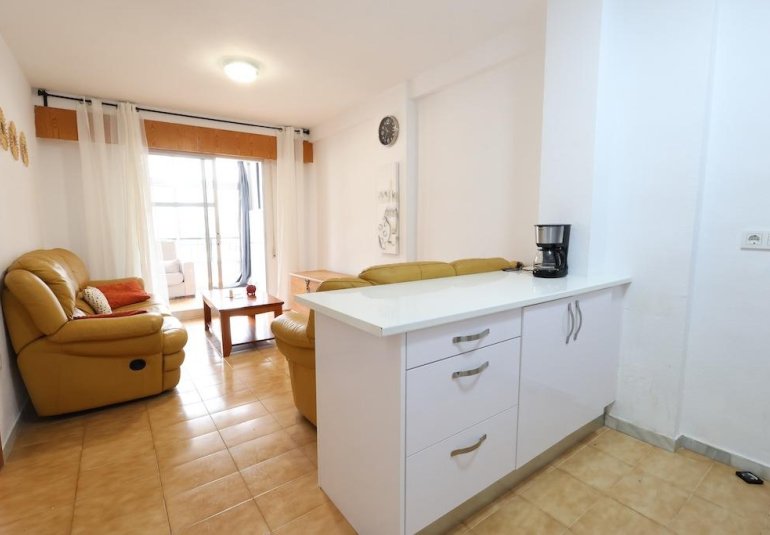 Reventa - Apartamento -
Torrevieja - La Veleta