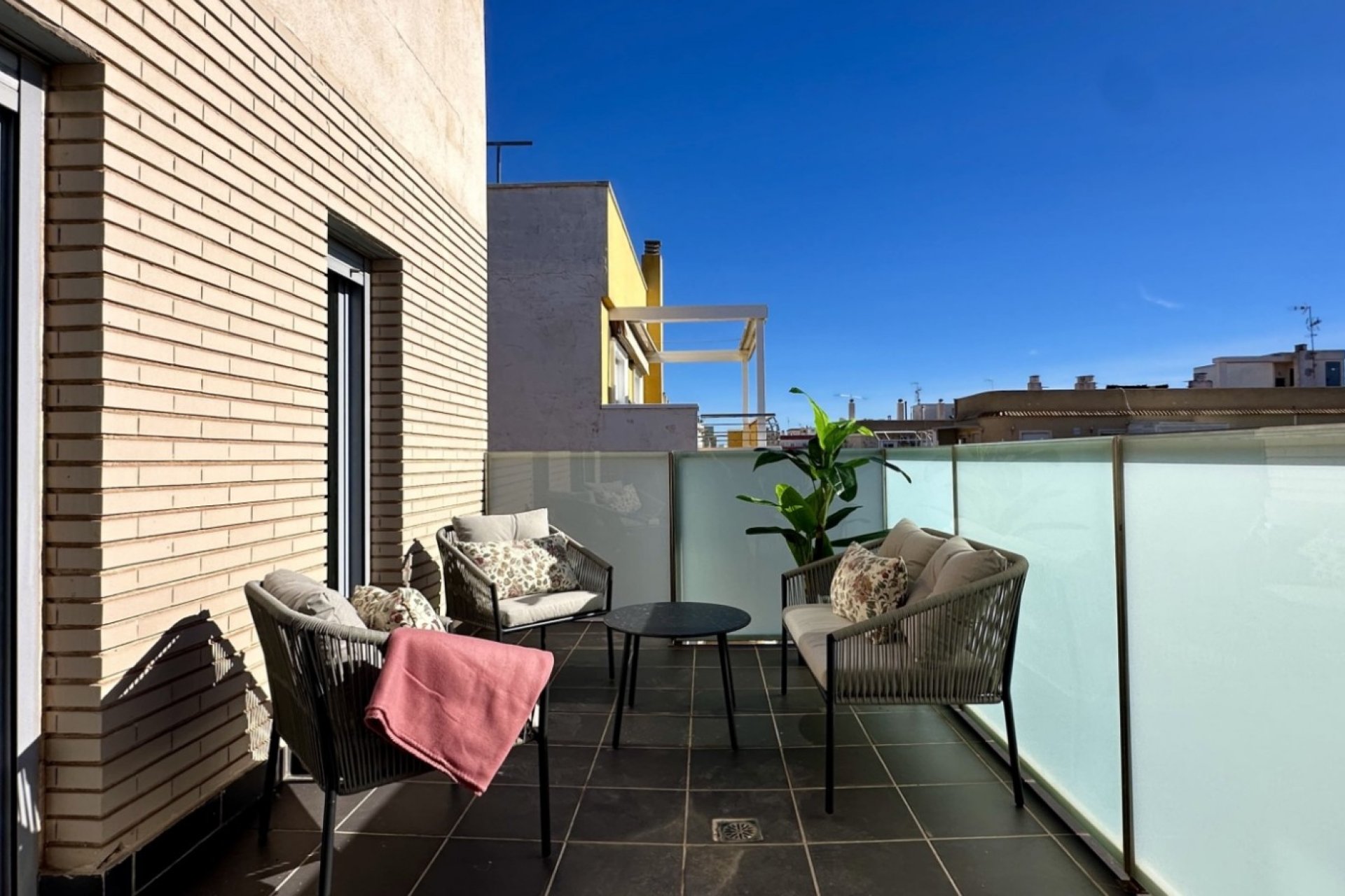 Reventa - Apartamento -
Torrevieja