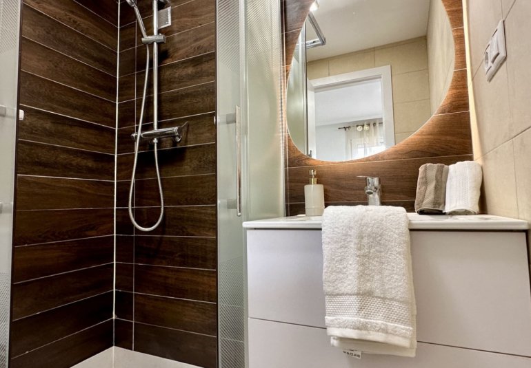 Reventa - Apartamento -
Torrevieja