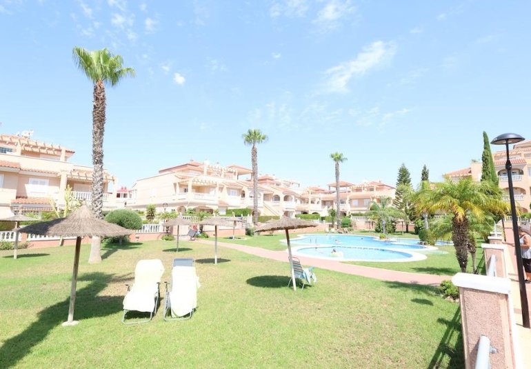 Reventa - Bungalow -
Orihuela Costa - Punta Prima