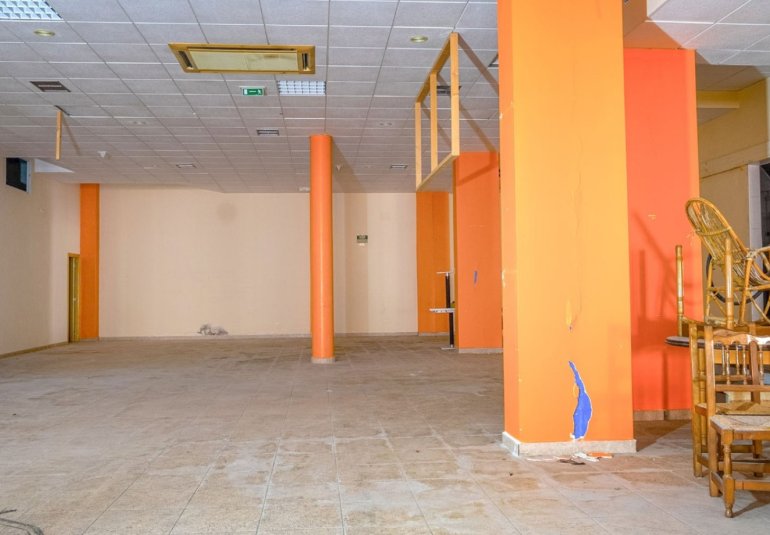 Reventa - Comercial -
Torrevieja