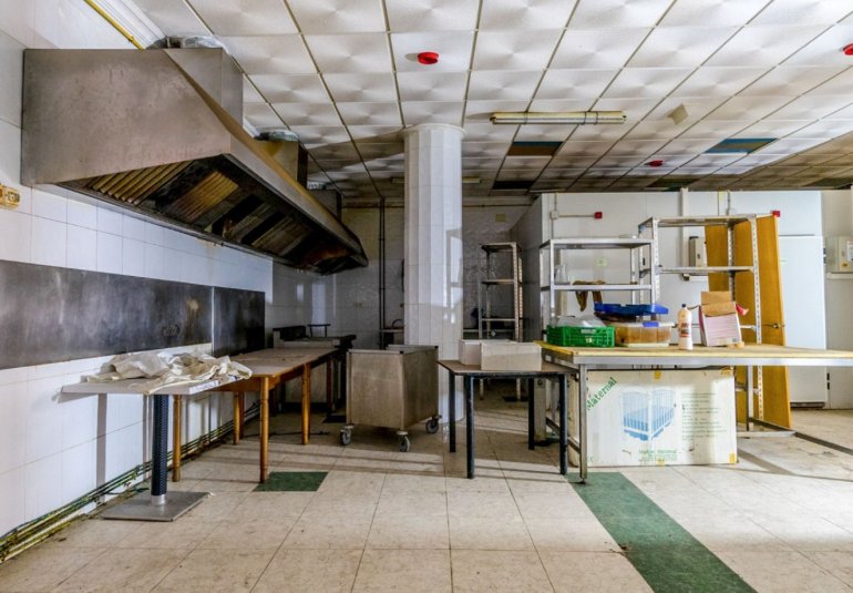 Reventa - Comercial -
Torrevieja