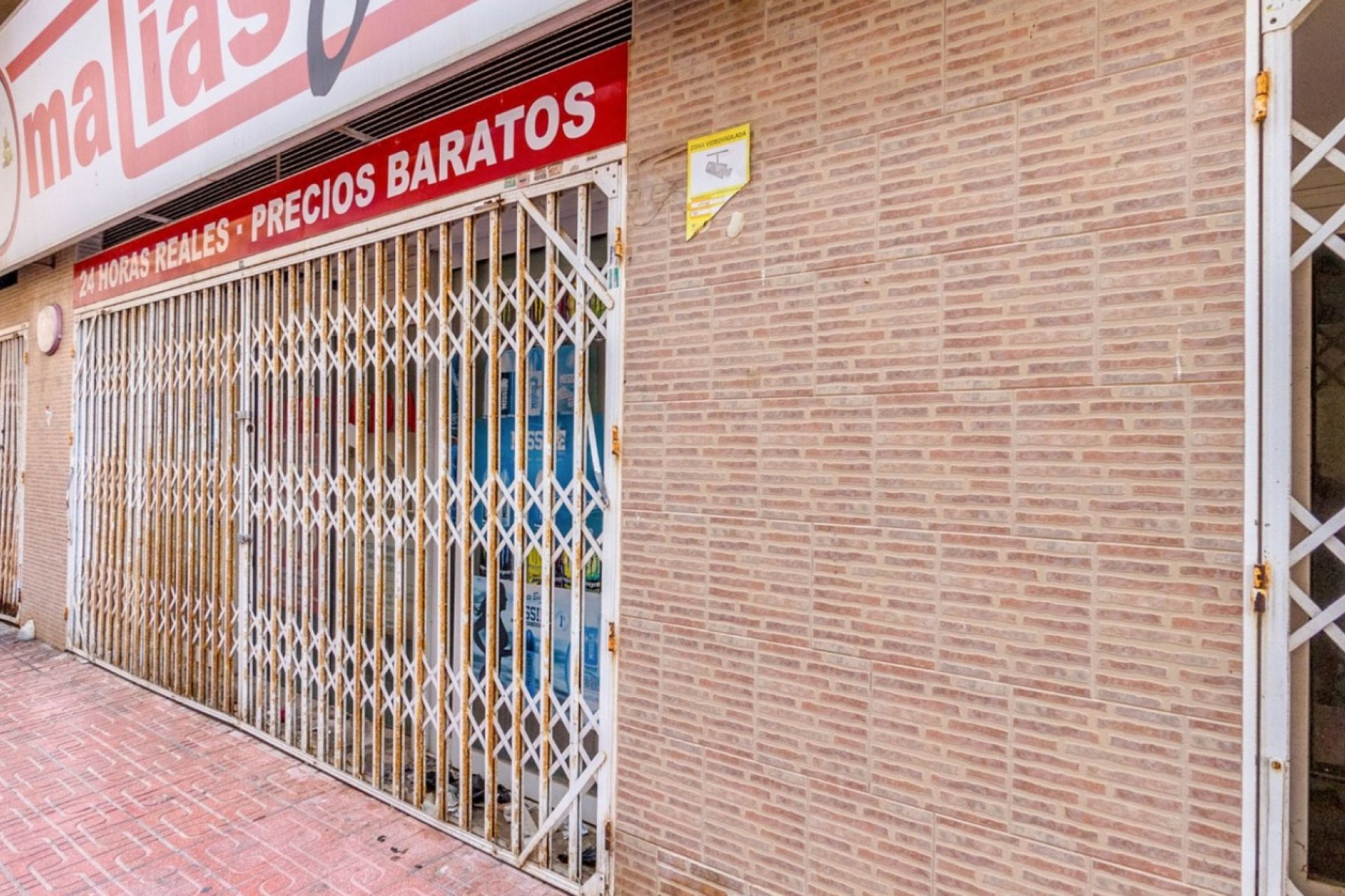 Reventa - Comercial -
Torrevieja