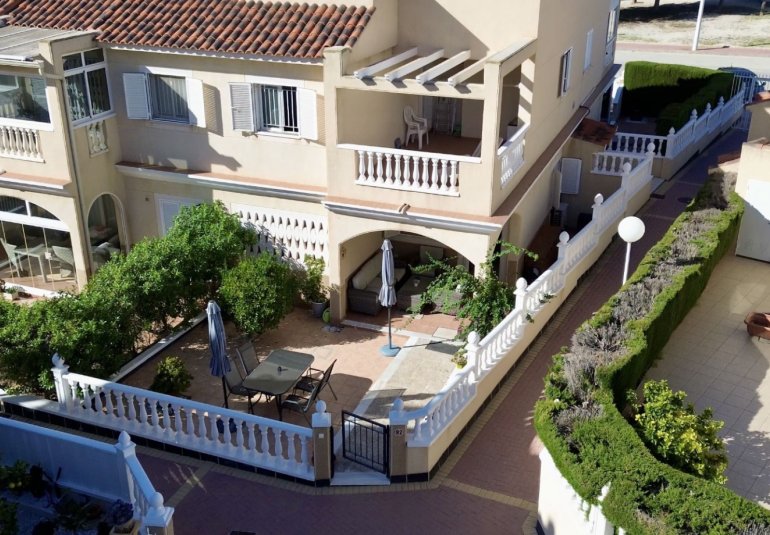 Reventa - Duplex -
Orihuela Costa - Playa Flamenca