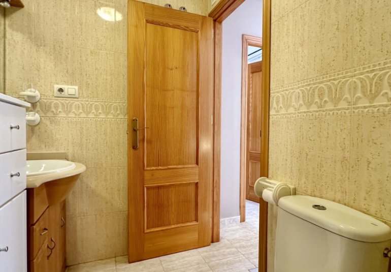 Reventa - Duplex -
Orihuela Costa - Playa Flamenca